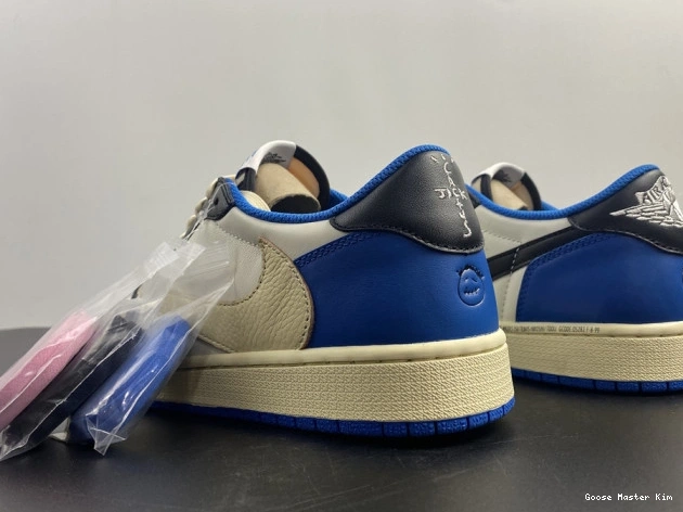 Low x Travis Design Air Fragment 1 x Jordan Retro Scott DM7866-140 0722